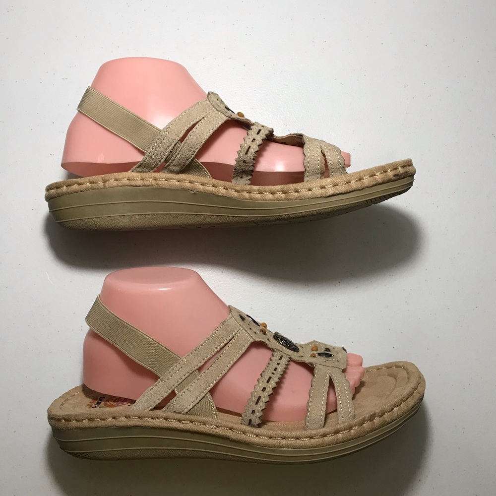 Earth Spirit Tan Suede Embellished Strappy Sandals SB-K - Picture 6 of 8